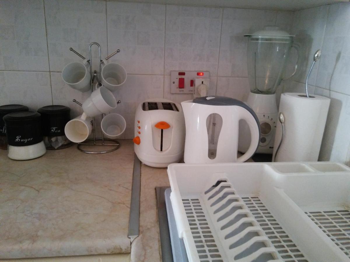 Appartamento Makenzy 12 Larnaca Esterno foto